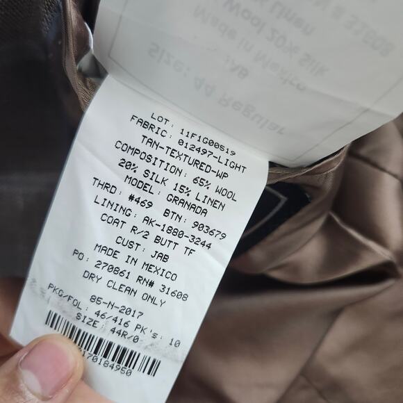 Jos A Bank Men’s Blazer 44R Tan Plaid Wool Silk Linen Sport Coat Traditional Fit - Picture 4 of 11